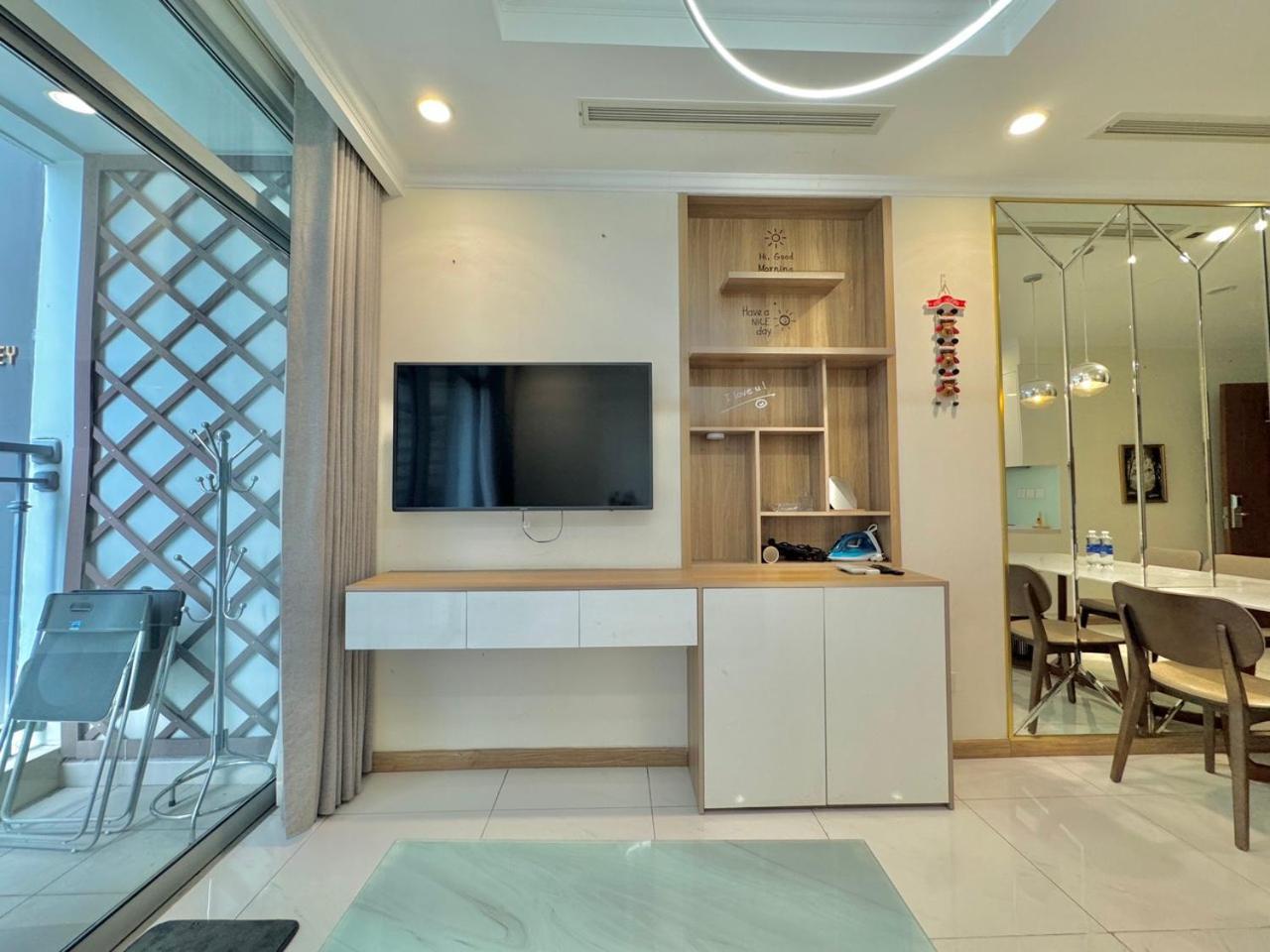 2Beds 2Baths Modern Design Vinhomes Central Park Ho Chi Minh City Exterior photo